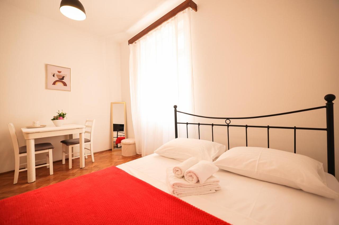 Cozy Studio Apartments In City Centar Stosija Zadar Eksteriør bilde