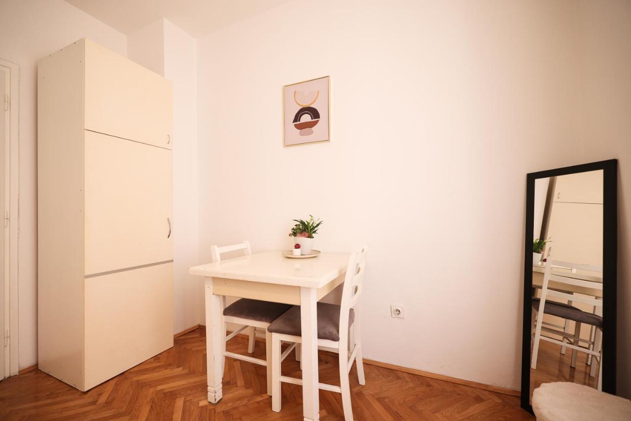 Cozy Studio Apartments In City Centar Stosija Zadar Eksteriør bilde