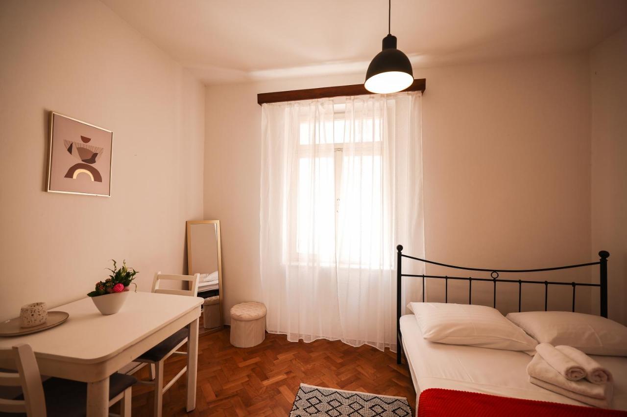 Cozy Studio Apartments In City Centar Stosija Zadar Eksteriør bilde